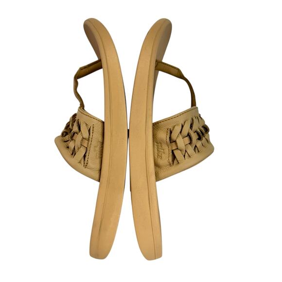 Nike Womens Bella Kai Thong 2 Size 9 NWT BV9225 Vachetta Tan - Picture 2 of 7